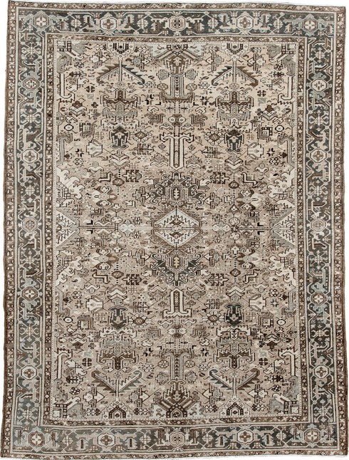 Antique Heriz Area Rug (7' x 10')